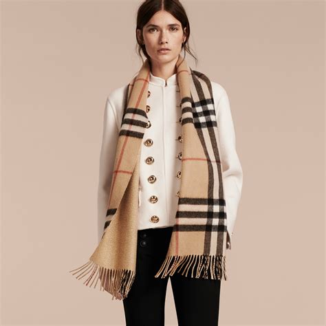 burberry camew scarf